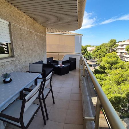 Apartamentos Ct Салоу Екстериор снимка